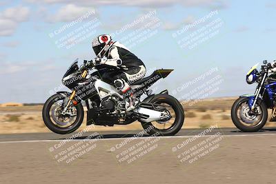 media/Nov-03-2024-TrackDaz (Sun) [[44580f4982]]/B Group/1220pm (Wheelie Bump)/